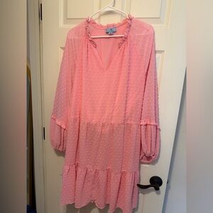 A beautiful light pink dress! Plus size!
